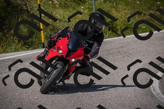 20250720121100-_5009092_am_