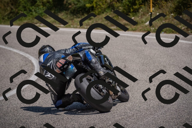 20250720121107-_5009102_am_