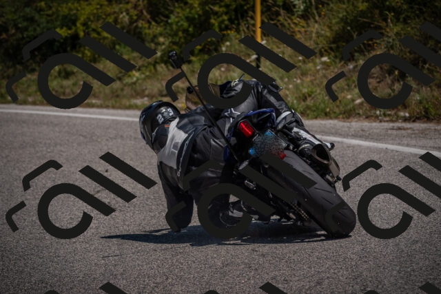 20250720121202-_5009122_am_