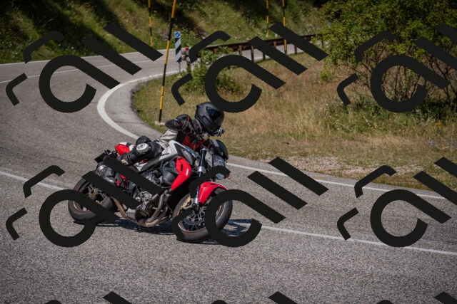 20250720121853-_5009177_am_