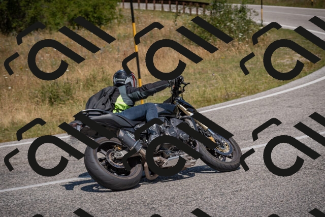 20250720121855-_5009182_am_