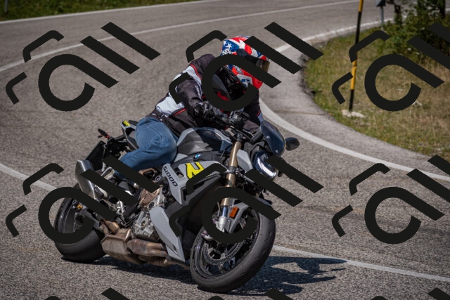 20250720122030-_5009217_am_