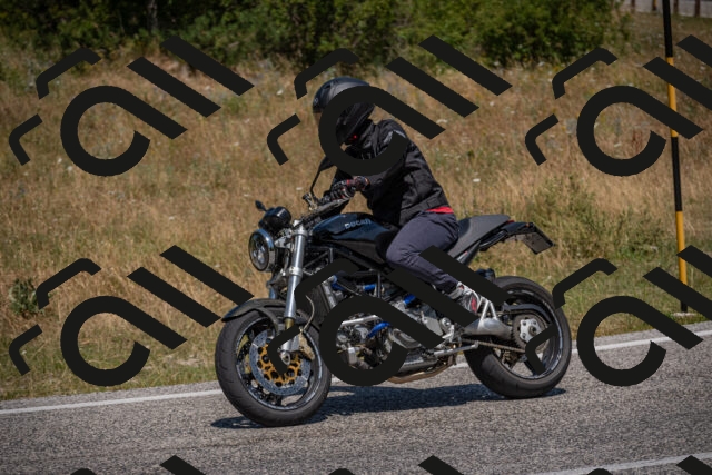 20250720122215-_5009255_am_