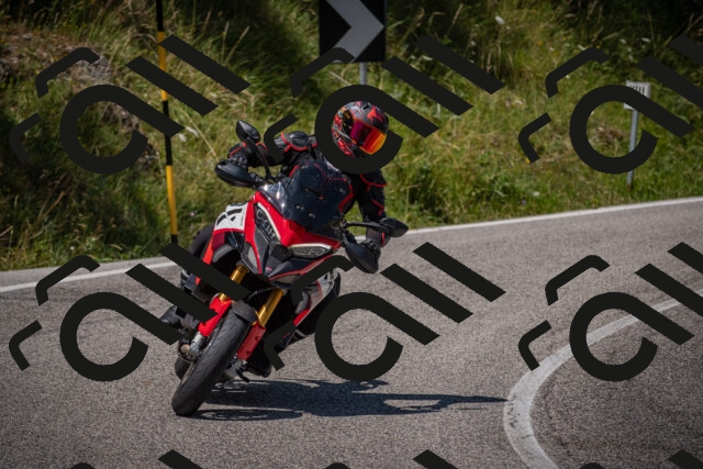 20250720122320-_5009289_am_