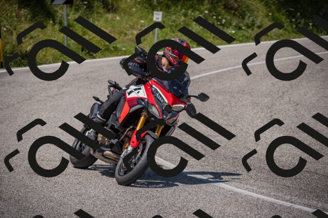 20250720122321-_5009290_am_