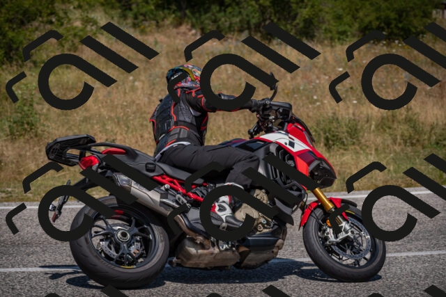 20250720122322-_5009294_am_