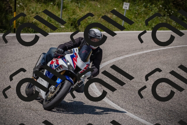 20250720122324-_5009295_am_