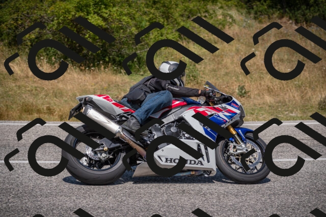 20250720122325-_5009298_am_