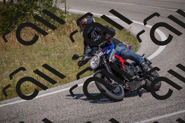 20250720122350-_5009300_am_