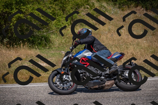 20250720122350-_5009302_am_