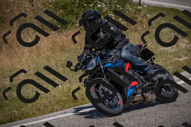 20250720123045-_5009435_am_