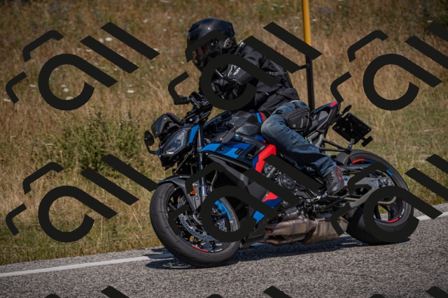 20250720123046-_5009436_am_