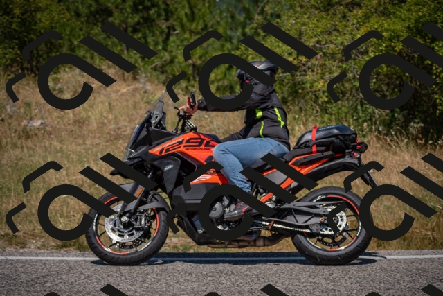 20250720123050-_5009446_am_