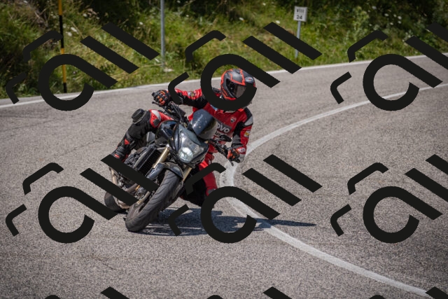 20250720123444-_5009555_am_