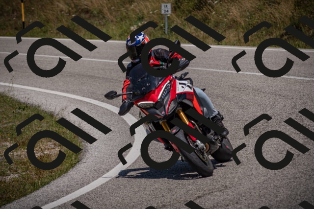 20250720125146-_5009857_am_