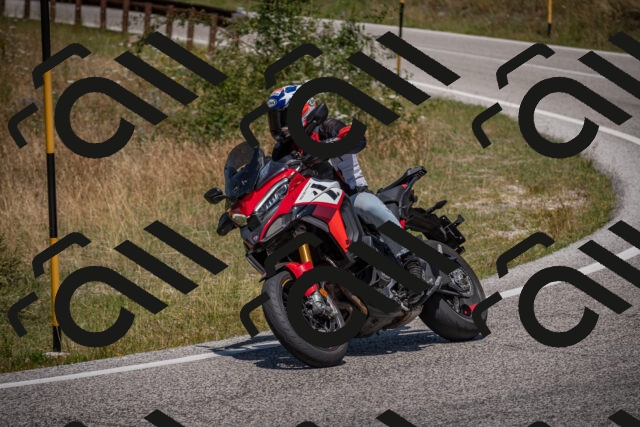 20250720125147-_5009858_am_