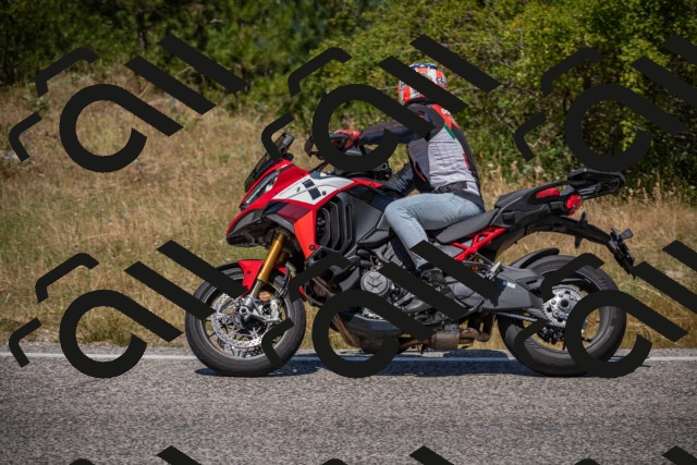 20250720125148-_5009860_am_