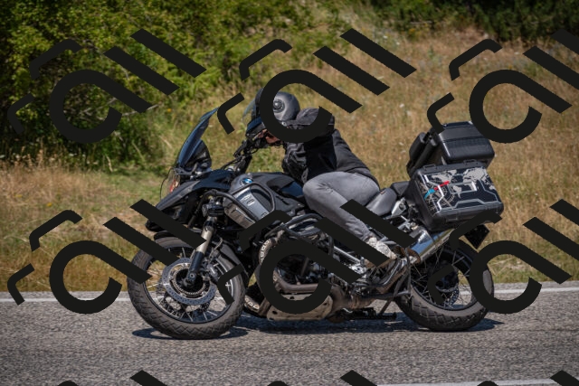 20250720125208-_5009865_am_