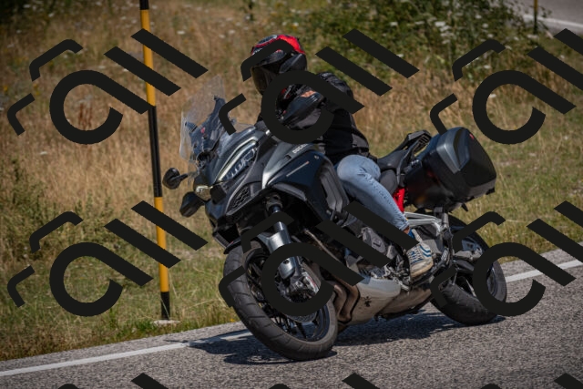 20250720125449-_5009898_am_