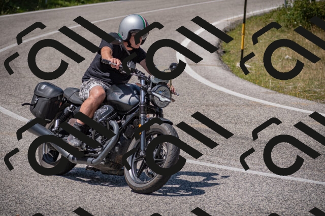 20250720130317-_5000079_am_