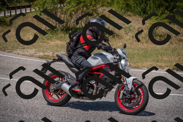 20250720130318-_5000082_am_