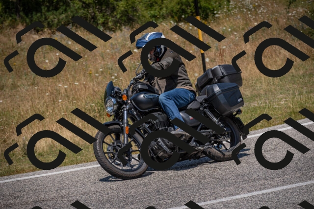 20250720130411-_5000100_am_