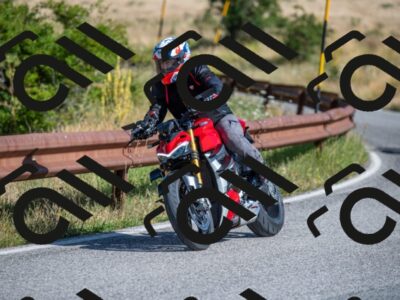 202507201000-M22_3687_m2_