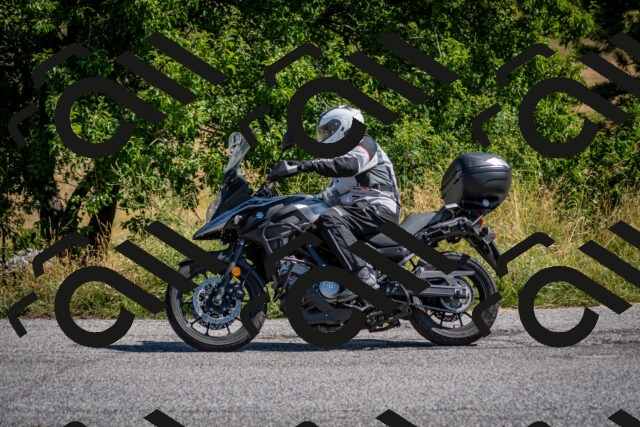 202507201041-DSC_9331_c2