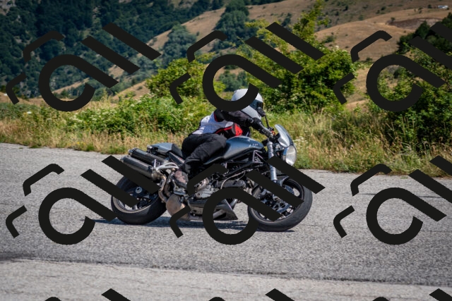 202507201045-DSC_9360_c2