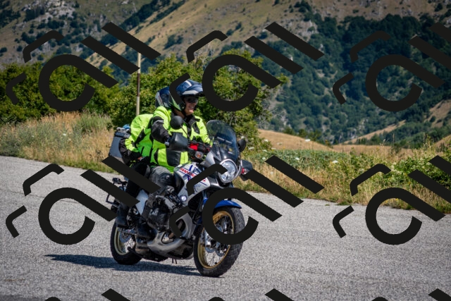 202507201047-DSC_9364_c2