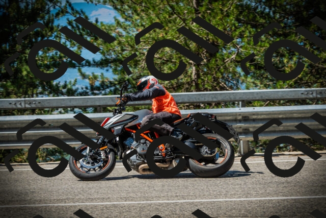 202507191051-DSC03002_c1_