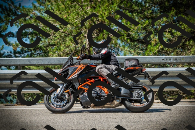 202507191051-DSC03013_c1_