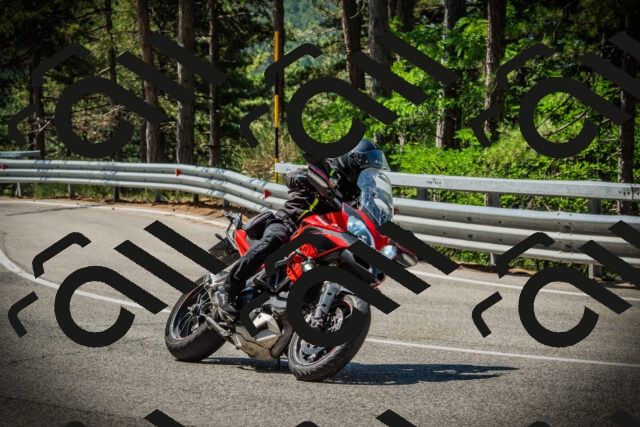 202507191052-DSC03046_c1_