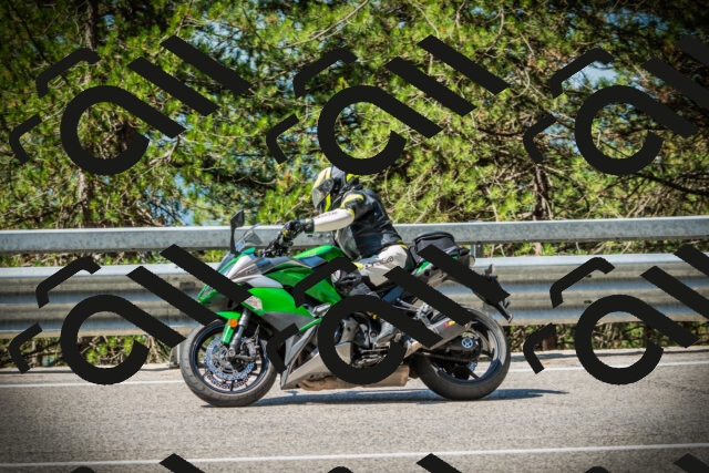 202507191053-DSC03064_c1_