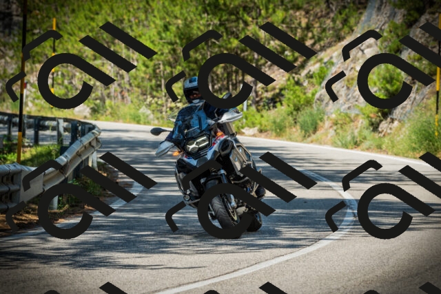 202507191054-DSC03066_c1_