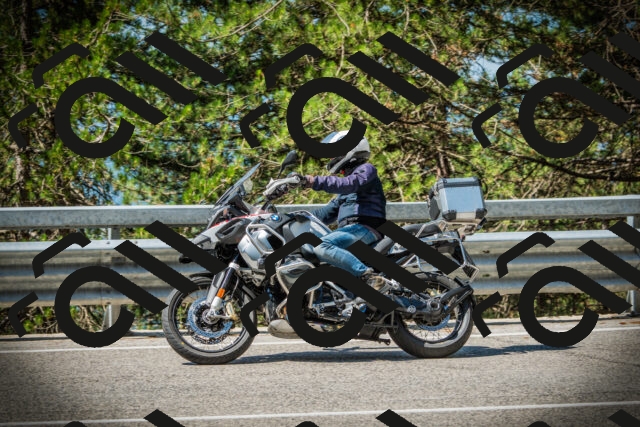 202507191054-DSC03068_c1_