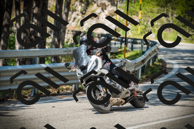 202507191104-DSC03182_c1_