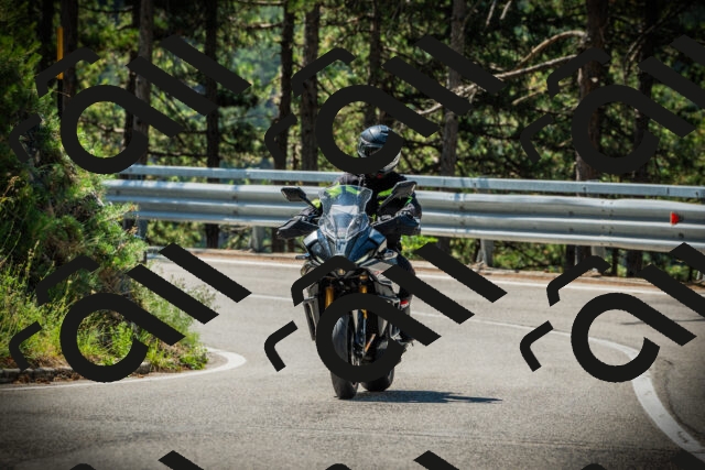 202507191108-DSC03220_c1_