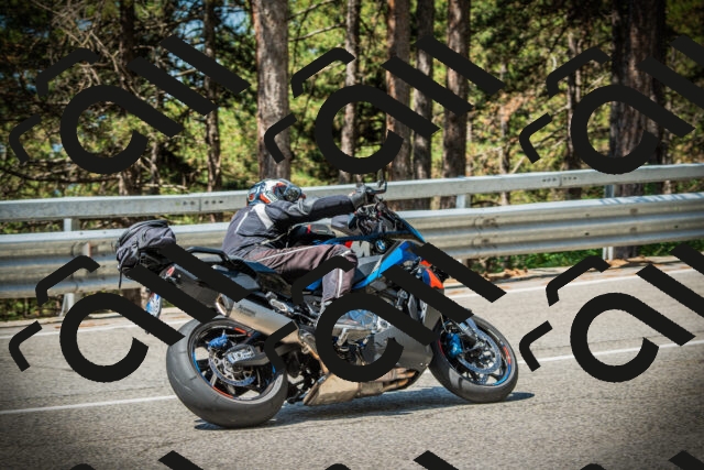 202507191114-DSC03341_c1_