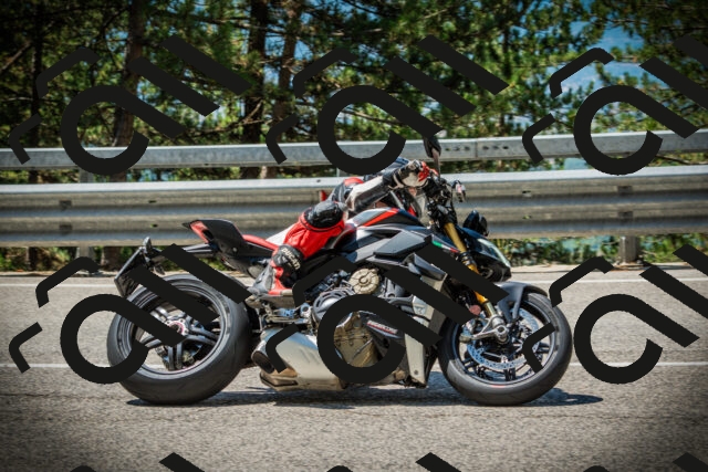 202507191149-DSC03786_c1_