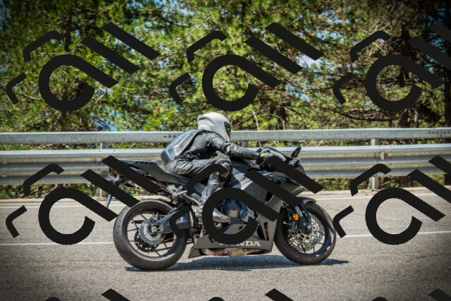 202507191152-DSC03816_c1_