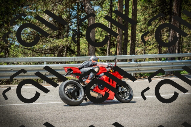 202507191158-DSC03904_c1_