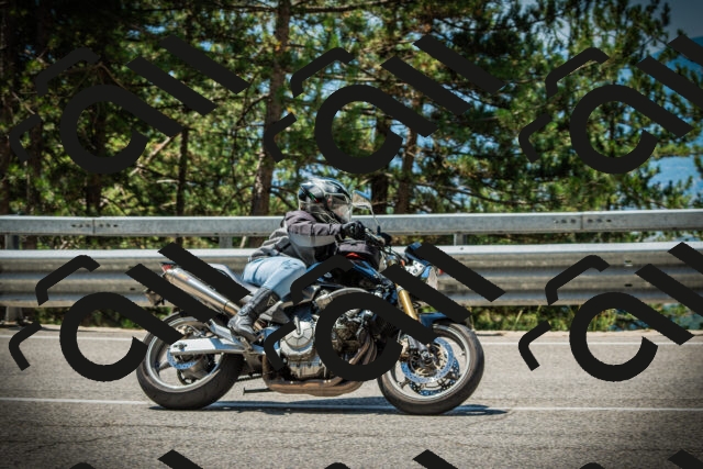 202507191158-DSC03910_c1_