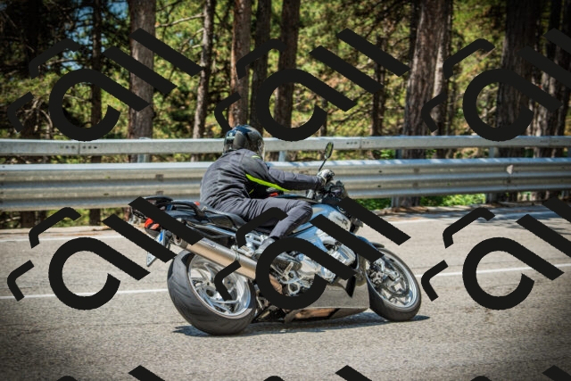 202507191158-DSC03912_c1_