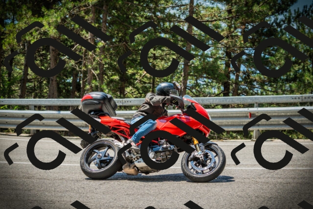 202507191159-DSC03917_c1_