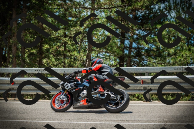 202507191240-DSC04430_c1_