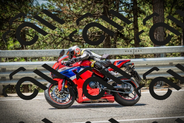 202507191240-DSC04432_c1_