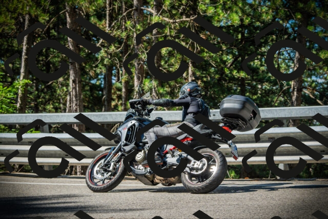 202507201010-DSC04820_c1_