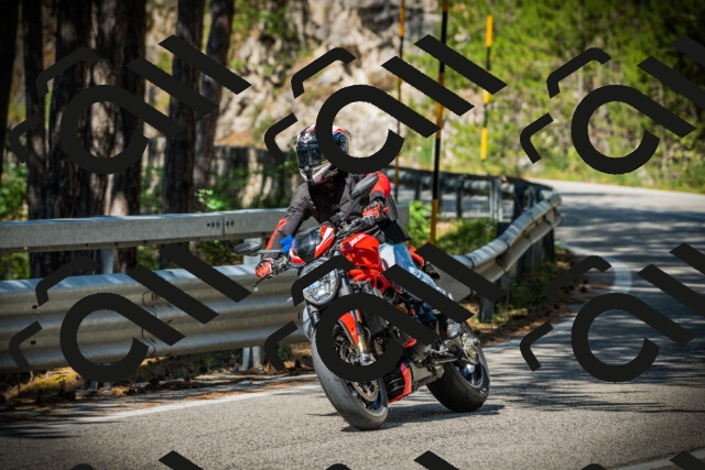 202507201029-DSC05077_c1_