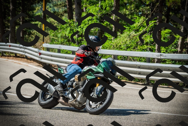 202507201035-DSC05145_c1_